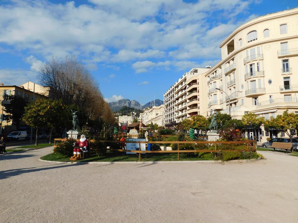 Appartement Regency Ментона Екстериор снимка